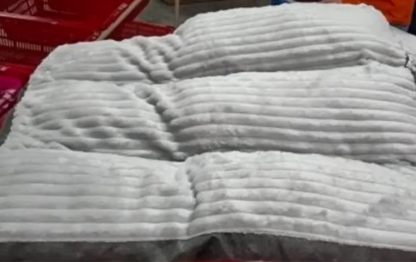 PurrClean Ribbed Pet Bed